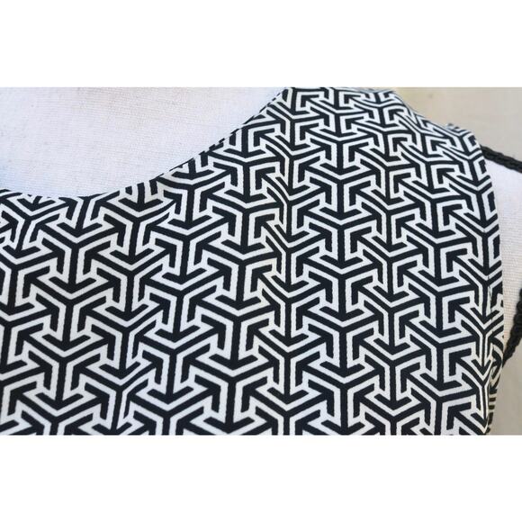 Adrienne Vittadini Womens 2 Sheath Dress Black White Geometric Sleeveless - Picture 6 of 7